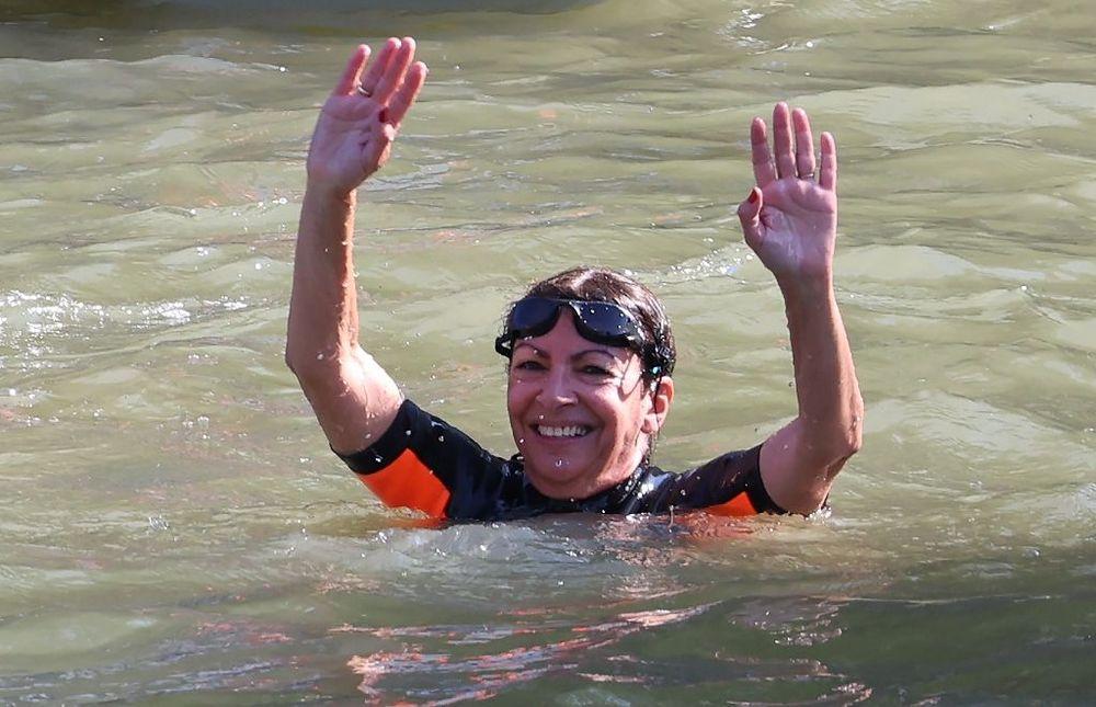 JO-2024: bain olympique et "promesse tenue" pour la maire de Paris dans la Seine