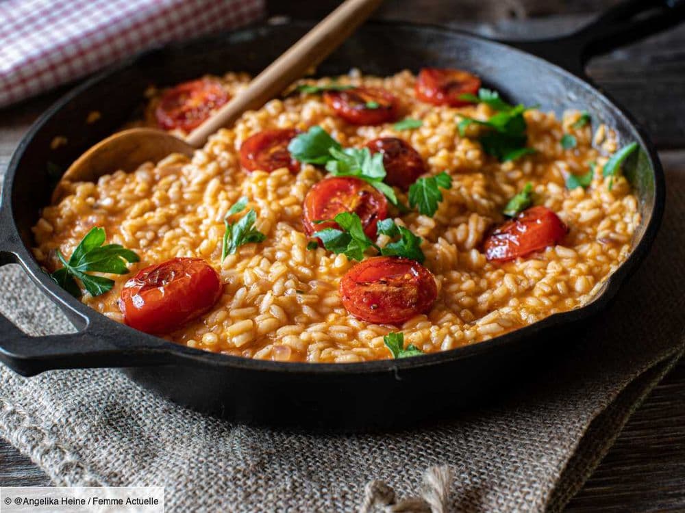 Riz crémeux à la feta et légumes grillés : la recette familiale super pratique quand on a la flemme
