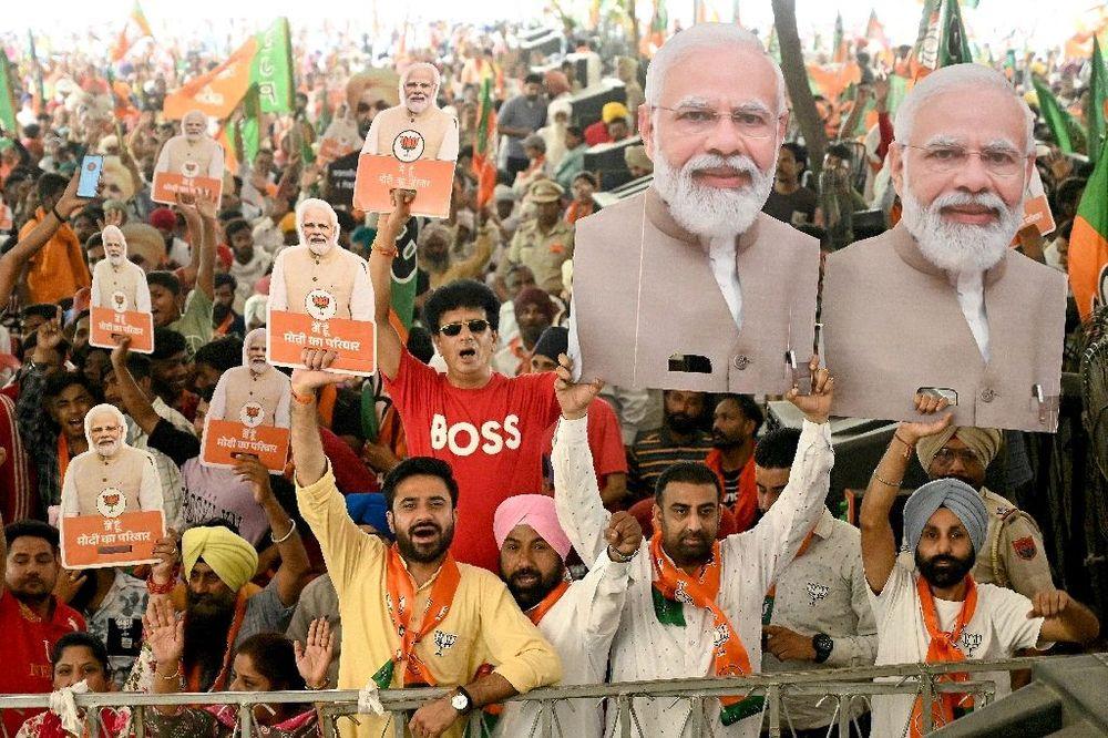 Elections en Inde: des partisans de Modi convaincus de sa victoire dans la ville sacrée de Varanasi