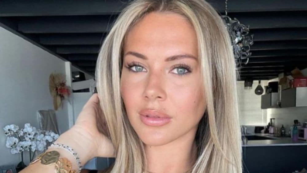 Cassandra Jullia : au plus mal après sa dernière opération de chirurgie esthétique, son état est alarmant !