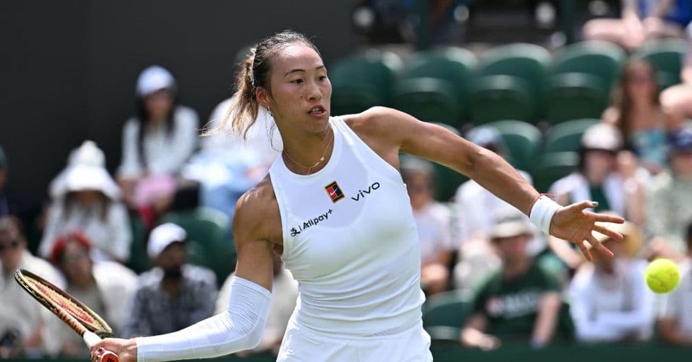 Qinwen Zheng prend la porte