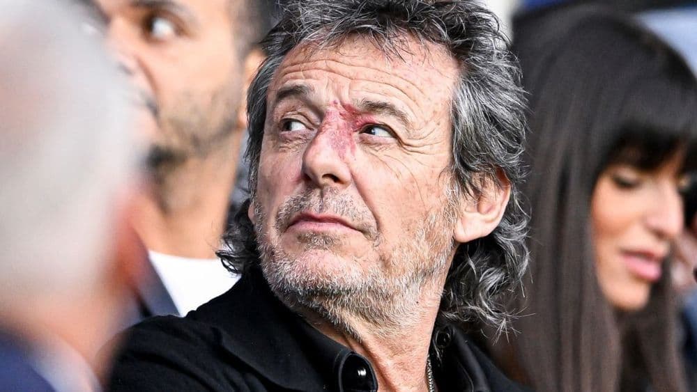 “Je suis fidèle” : Jean-Luc Reichmann donne son avis sur cet animateur en proie aux scandales