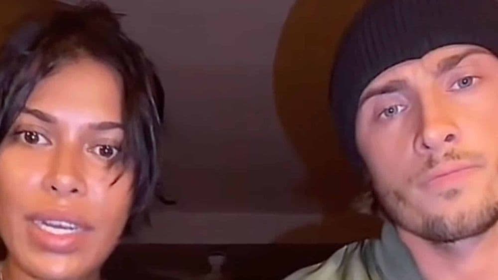 Dylan Thiry et Ayem Nour : le couple fait une grosse mise au point après le scandale de leur arrivée aux Comores, "on s'est fait tous agresser" !