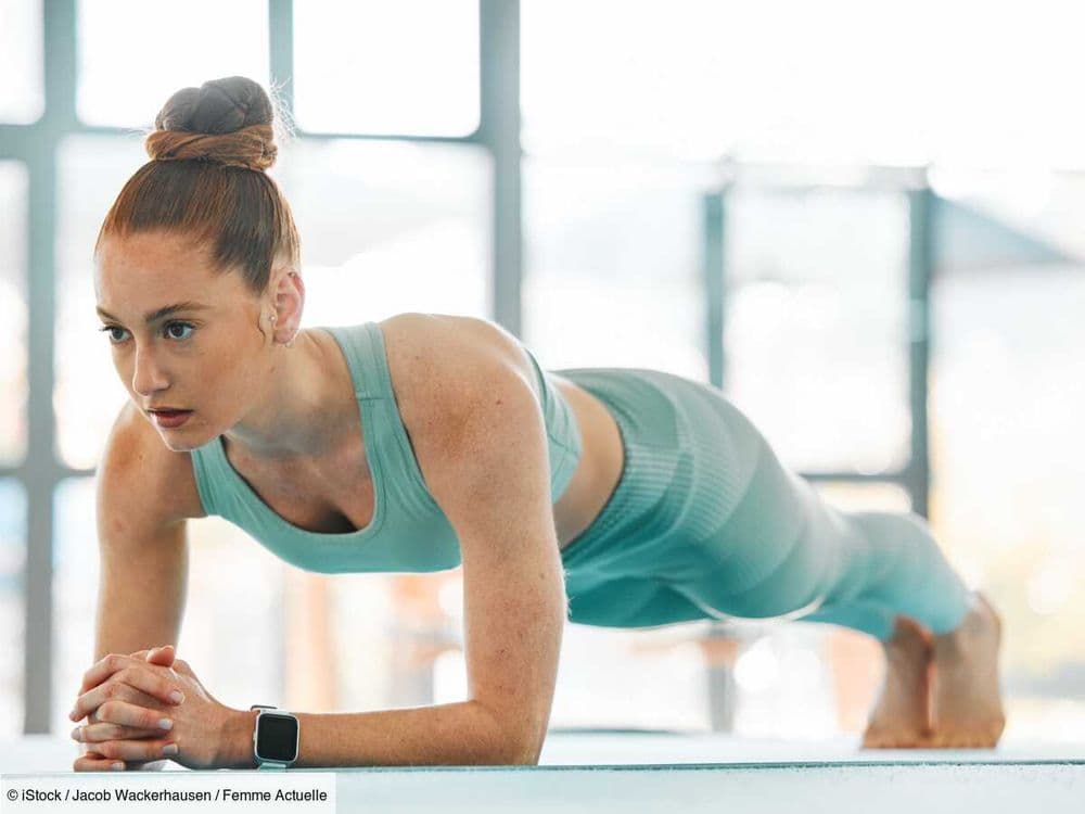 5 exercices de gainage pour un ventre plat, selon un coach sportif