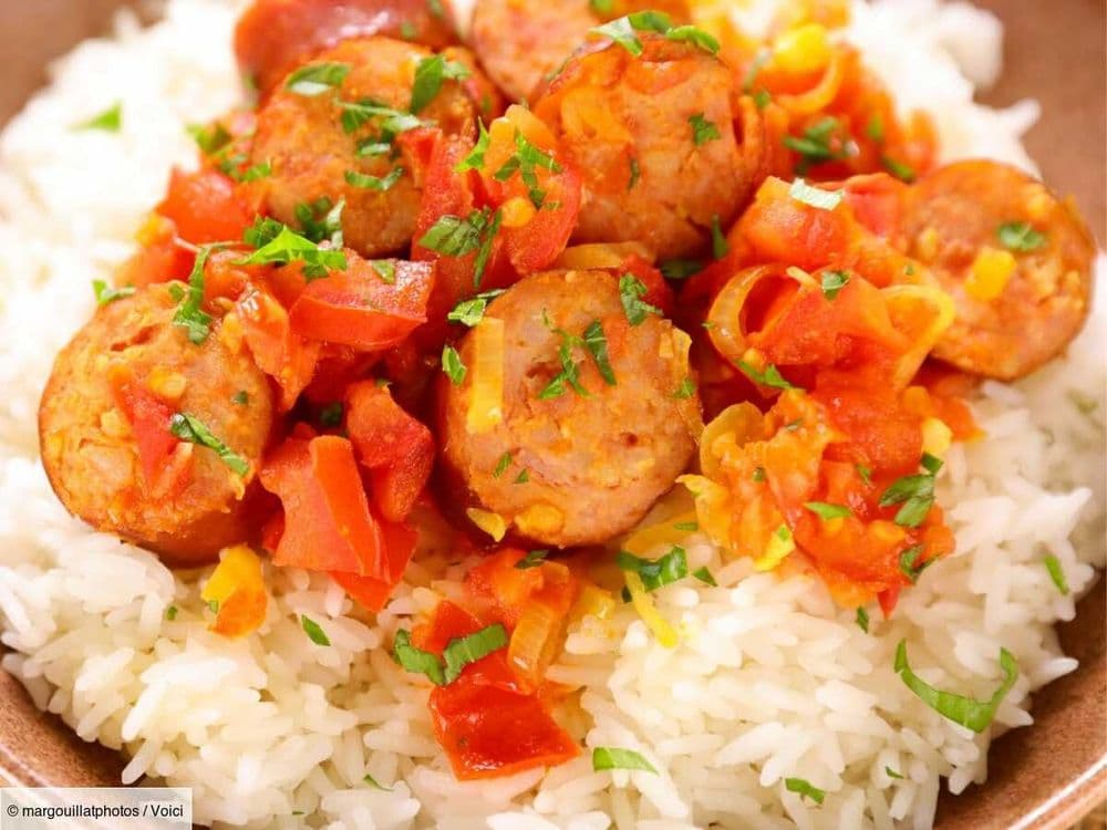 Rougail saucisses réunionnais : la recette traditionnelle de l'île, facile et ultra-gourmande