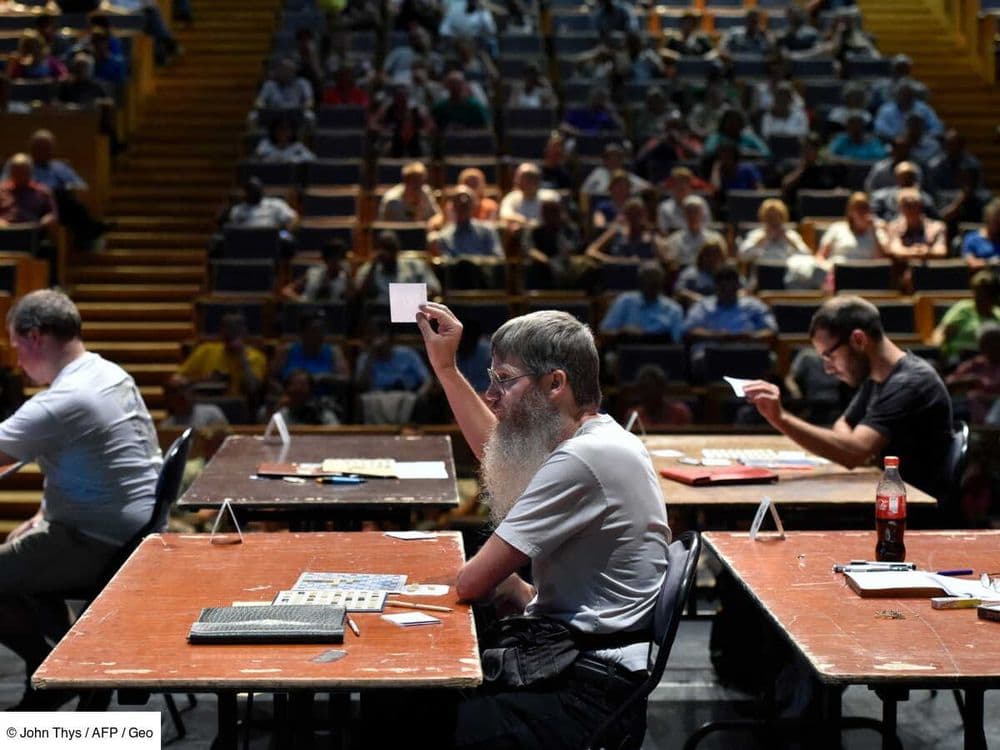 "C’est comme jouer contre un ordinateur": Nigel Richards, le prodige du Scrabble qui mémorise les dictionnaires
