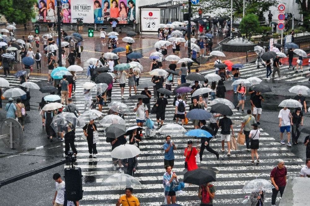 Japon: un typhon "très fort" touche la région de Tokyo