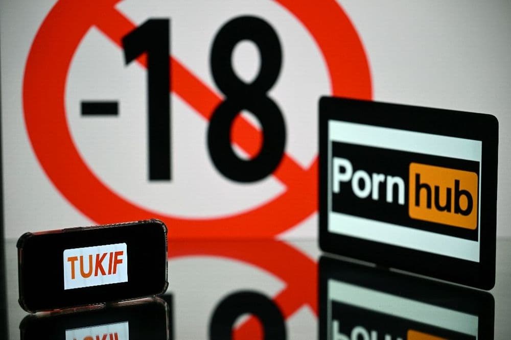 Sites porno: les géants PornHub ou YouPorn désormais soumis à l'obligation de vérifier l'âge