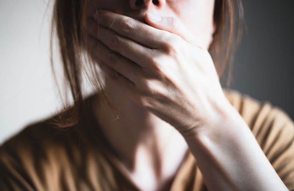 Mon ex était violent : dois-je prévenir sa nouvelle compagne ?