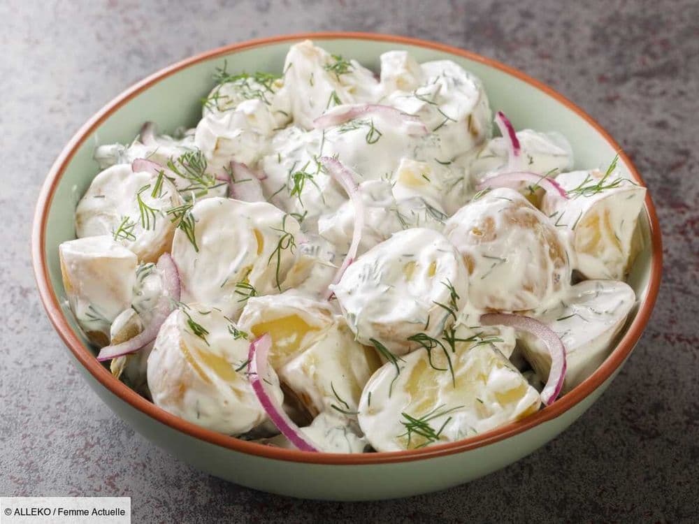 Salade de pommes de terre croustillantes : la recette facile qui change et qui va faire l’unanimité