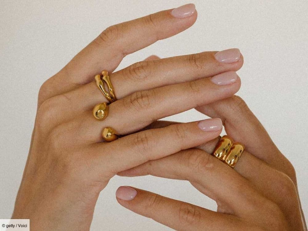 Ongles abîmés, mous, cassants : la solution naturelle que les femmes de plus de 50 ans adorent