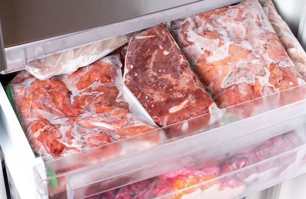 Voici l’astuce infaillible pour décongeler de la viande rapidement