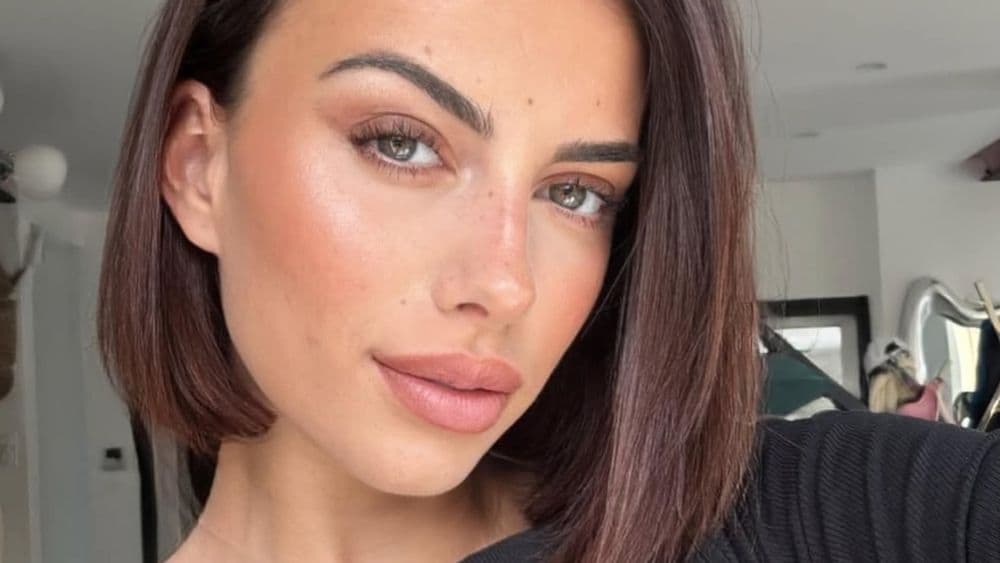 "Tenue inapropriée" : Giuseppa maman, sa tenue choque les internautes !