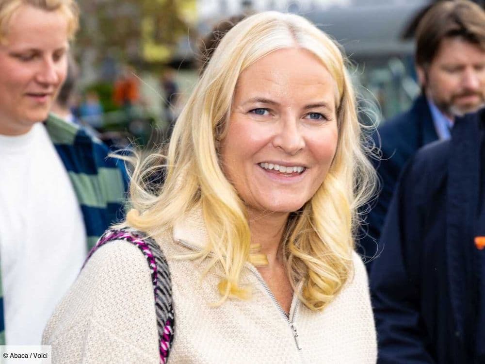 Mette-Marit de Norvège : ce détail sur une nouvelle photo avec le prince Haakon qui trouble les internautes