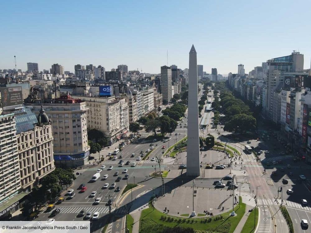 Symbole de Buenos Aires, l’Obélisque se visite désormais grâce à un ascenseur