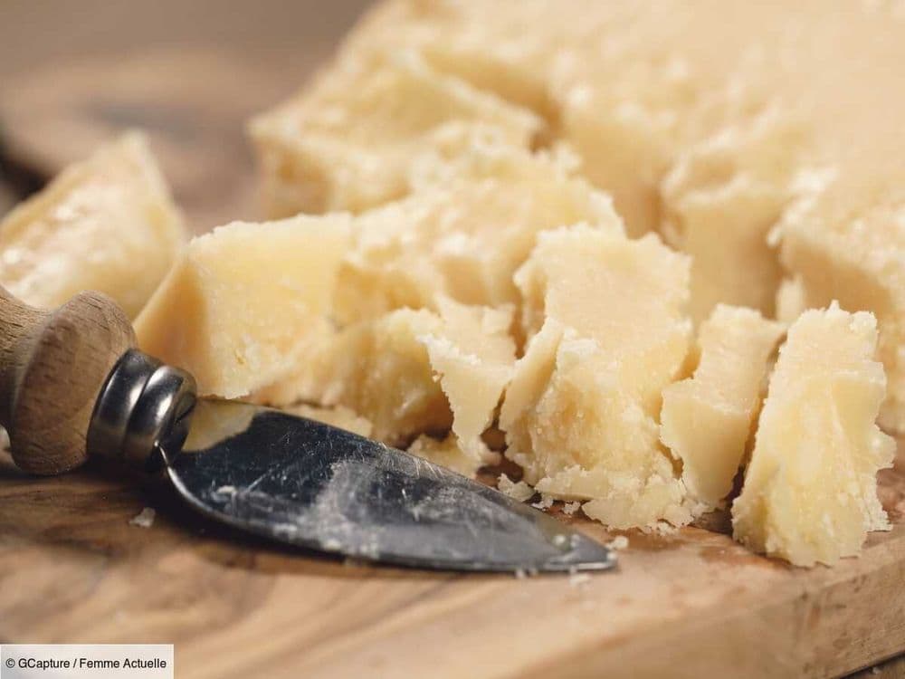 Comment savoir si le parmesan est encore bon ? Les signes pour savoir s’il est consommable