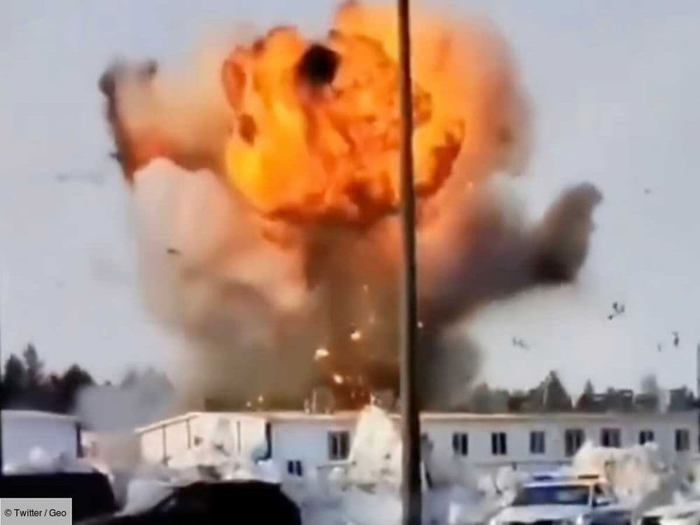 Ukraine : l'incroyable vidéo de l'avion kamikaze ukrainien frappant l'usine de drones du Tatarstan russe