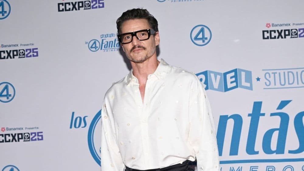"Envie de gerber" : Pedro Pascal implose au sujet des trans, ses mots forts font écho à J. K. Rowling