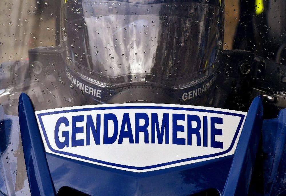 Mort du gendarme Eric Comyn: le suspect déjà arrêté deux fois pour conduite en état d'ivresse, selon le parquet
