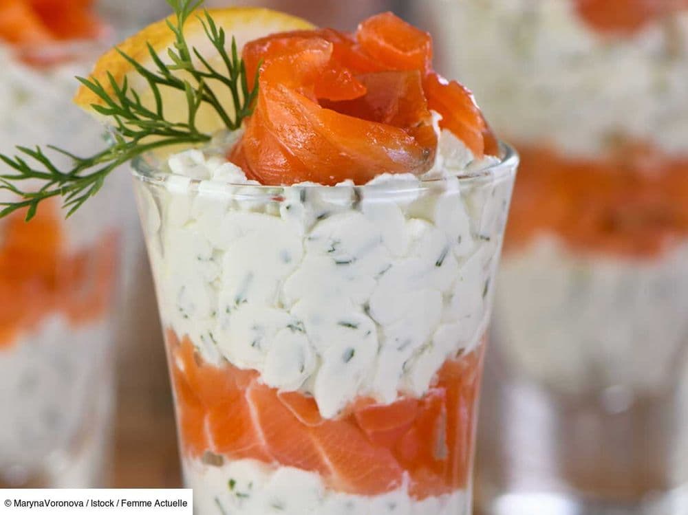 Verrines de saumon fumé prêtes en 10 minutes : 2 recettes dont vos invités ne feront qu'une bouchée à Noël