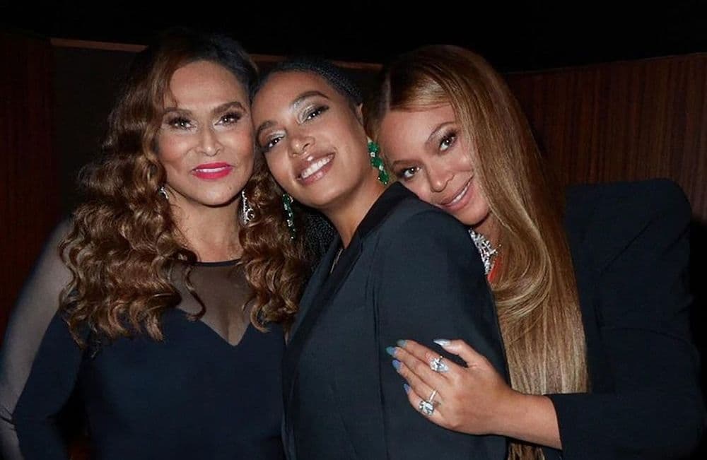 Beyoncé : pourquoi sa mère Tina Knowles l’a poussée à suivre une thérapie ?