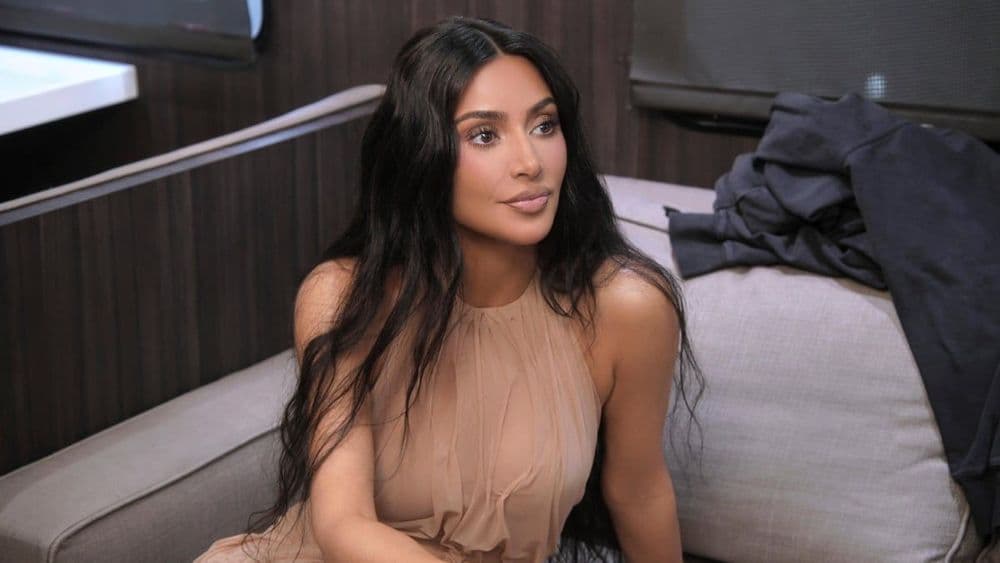 Le braqueur de Kim Kardashian accuse l'État : "On m'a refusé le chômage malgré mes cotisations"