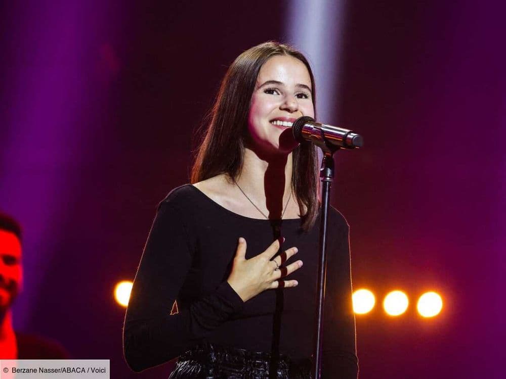 Marina Kaye est enceinte de son premier enfant : la chanteuse, bientôt maman à 27 ans, dévoile une photo de son ventre arrondi !