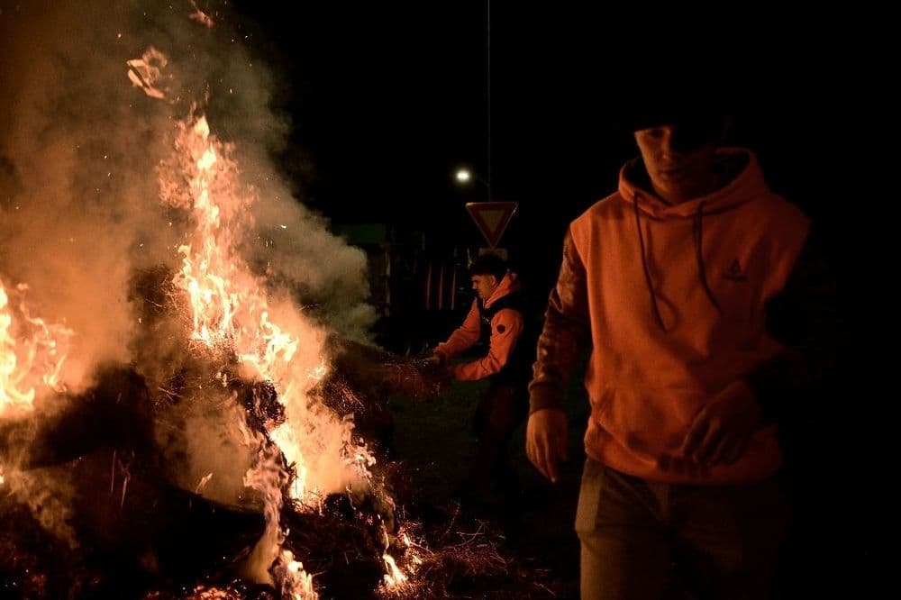 Agriculteurs: dans le Sud-Ouest, la CR cible la grande distribution et le port de Bordeaux