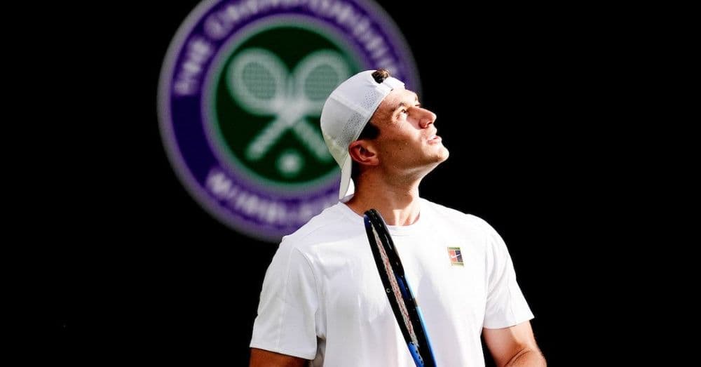 Le 4e joueur mondial au tapis