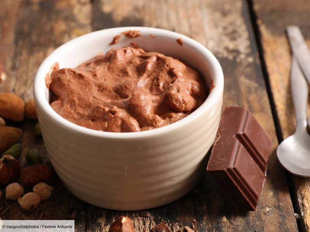 Mousse au chocolat au mascarpone de Cyril Lignac : la recette étonnante dont tout le monde deviendra accro
