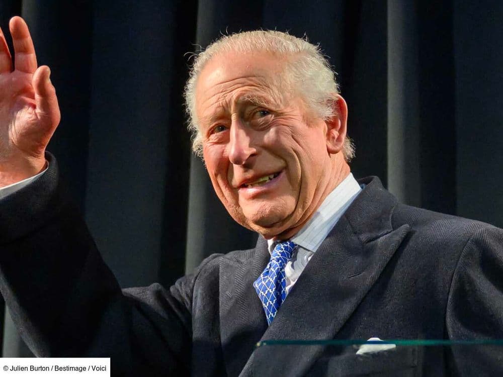 "Épuisé" et "mince" : un proche de Charles III donne des nouvelles peu rassurantes sur son état de santé