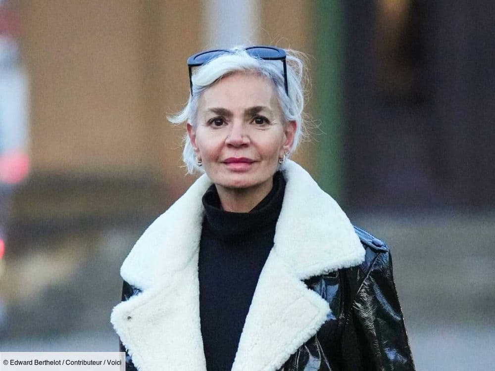 Cheveux blancs avant 30 ans : cette mauvaise habitude à éviter absolument accélère le blanchiment