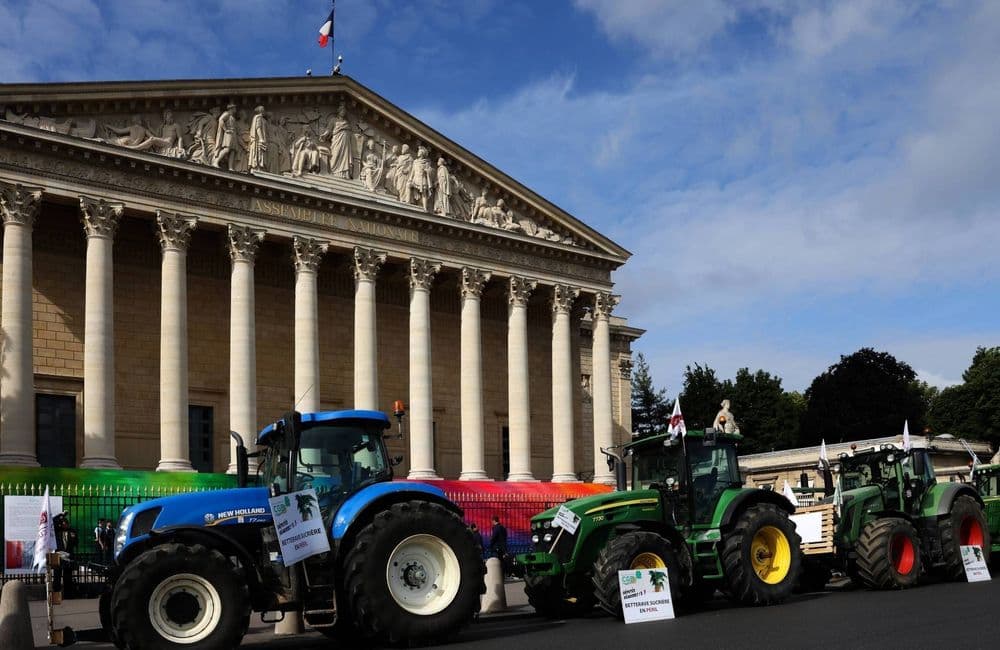 Pesticides : que se passe-t-il autour de la loi agricole dite Duplomb, rejetée à l'Assemblée ?
