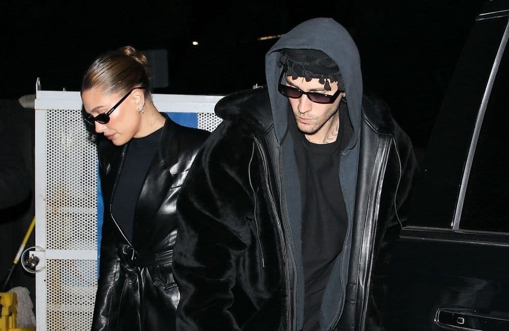 Vestes et bottes en cuir : le matching look gothique d’Hailey et Justin Bieber a tout pour plaire