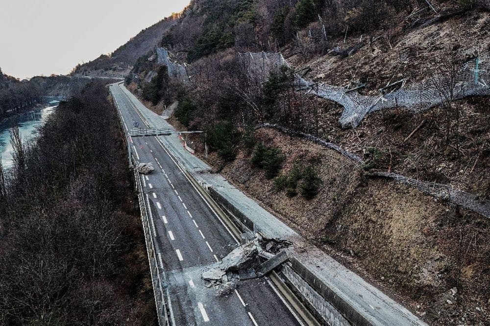 Éboulement en Savoie: la route vers les stations entièrement rouverte vendredi