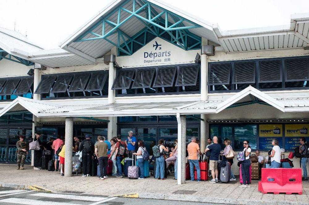 Nouvelle-Calédonie: "retour progressif à la vie normale" avec une réouverture de l'aéroport