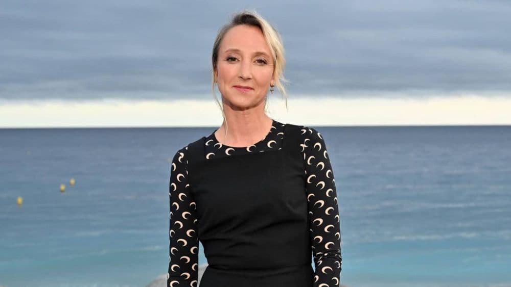 "Son père pas du tout" : Audrey Lamy fait de rares confidences sur ses enfants et son compagnon