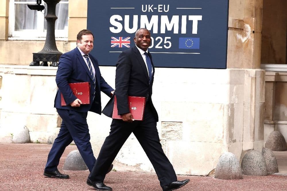 Le Royaume-Uni et l'UE saluent une "nouvelle ère" dans leurs relations post-Brexit
