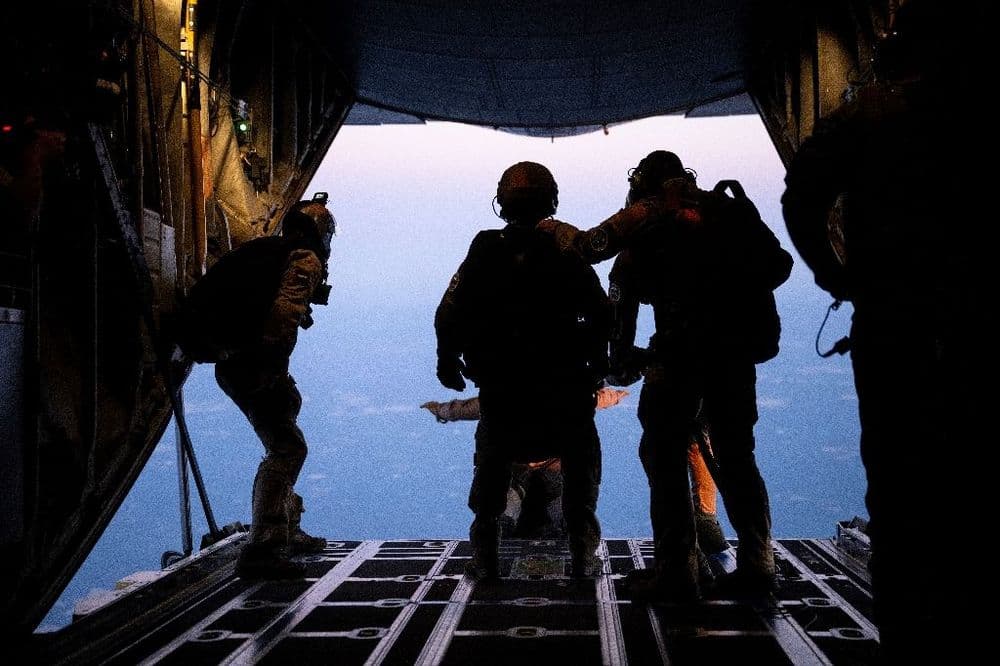 Les "chuteurs opérationnels" du GIGN ou l'art de "l'infiltration sous voile"