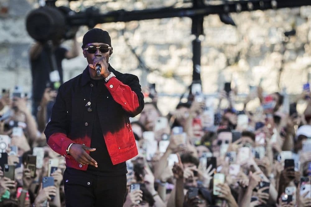 Werenoi, meilleur vendeur d'albums en France, meurt brutalement à 31 ans