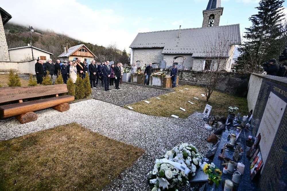 Crash de la Germanwings: dix ans après, cérémonie de recueillement dans les Alpes françaises