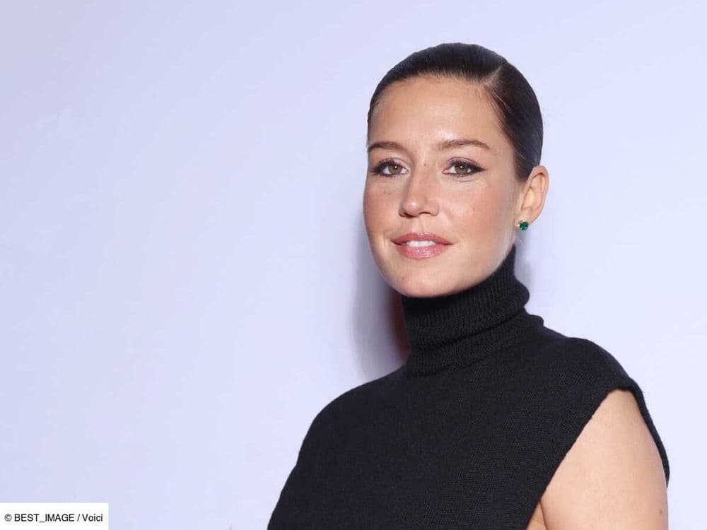 "Personne ne me calculait" : Adèle Exarchopoulos un peu gênée en revoyant les images de sa première montée des marches à Cannes
