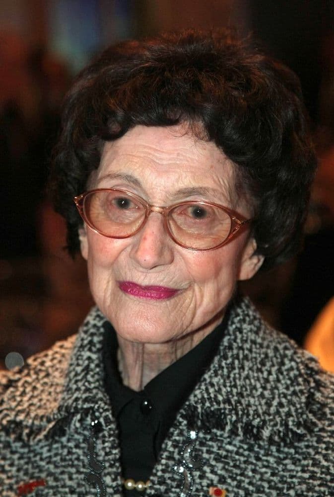 Décès à 102 ans de la médecin et pilote Valérie André, première Française générale