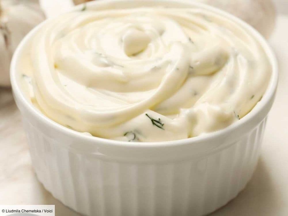 Sauce césar : la recette originelle qui agrémente délicieusement votre salade
