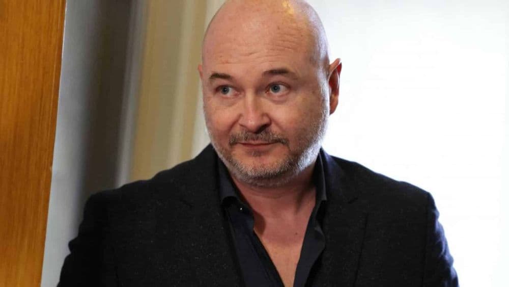 Sébastien Cauet : placé en garde à vue, qui est sa femme et qu'a-t-elle dit aux autorités ?
