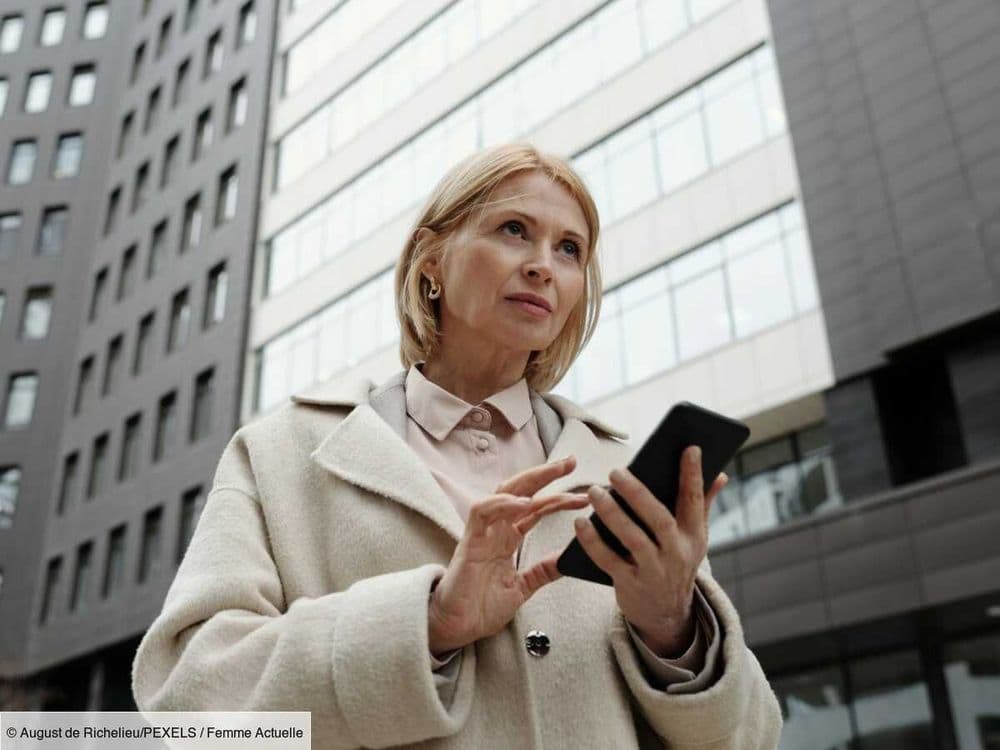 Notez bien ce numéro de téléphone : s'il vous appelle, vous devez absolument décrocher