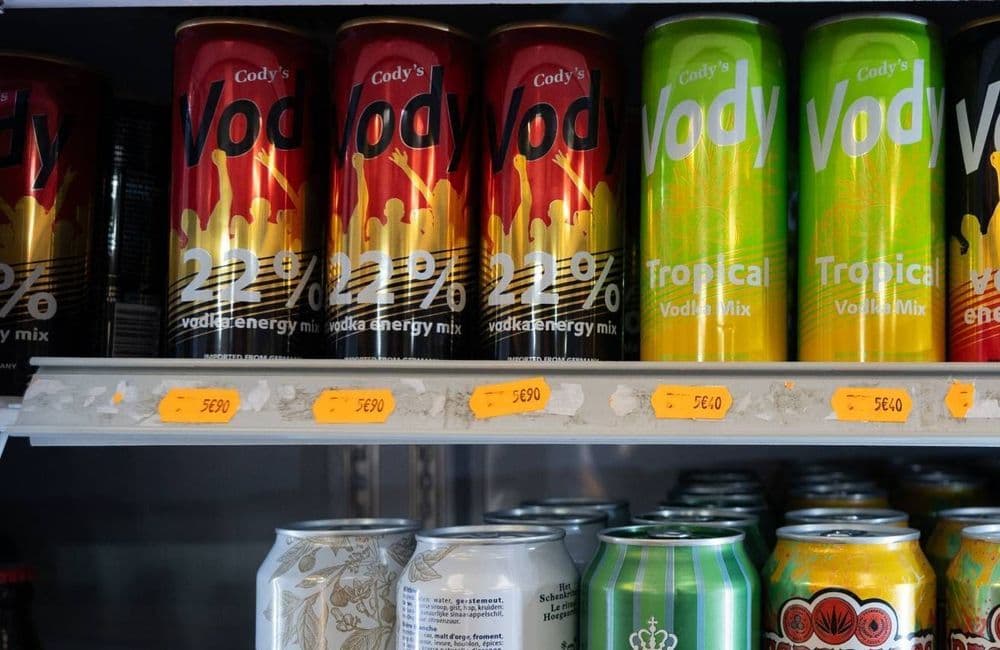 Entre taurine, café et vodka, pourquoi la boisson Vody inquiète
