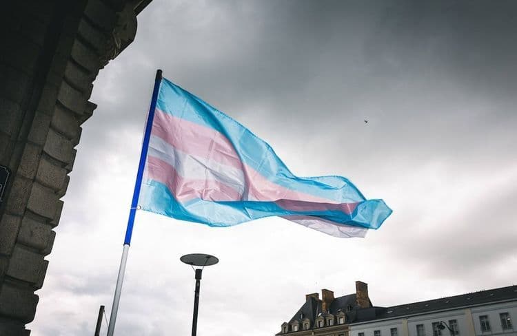 Accusé de transphobie, le directeur de « 20 Minutes » dans la tourmente