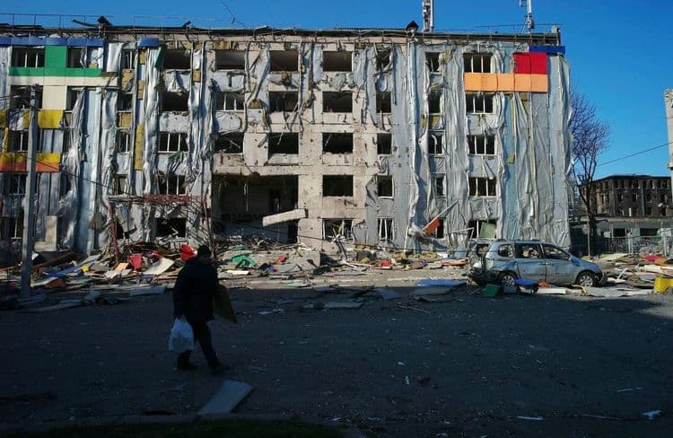 Une jeune soldate ukrainienne raconte son calvaire dans les prisons russes