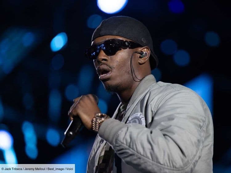 Werenoi : sa femme et mère de ses enfants monte au créneau pour le million d'euros détenu par la confidente du chanteur à Dubaï